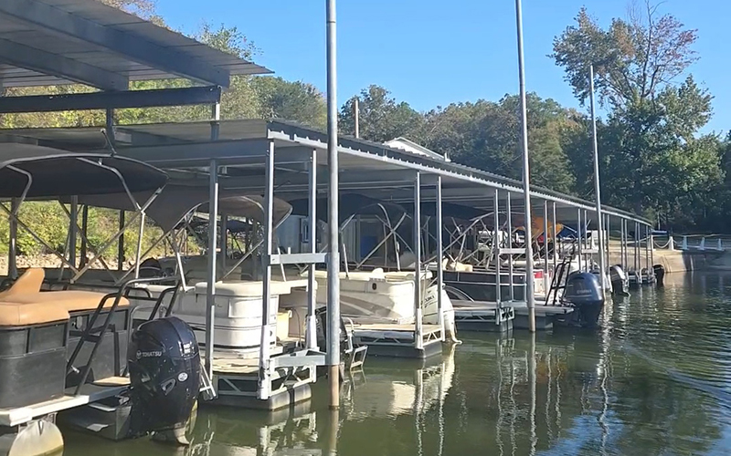 Extend Your Summer: Why October is the Best Time to Rent a Boat on Kentucky Lake