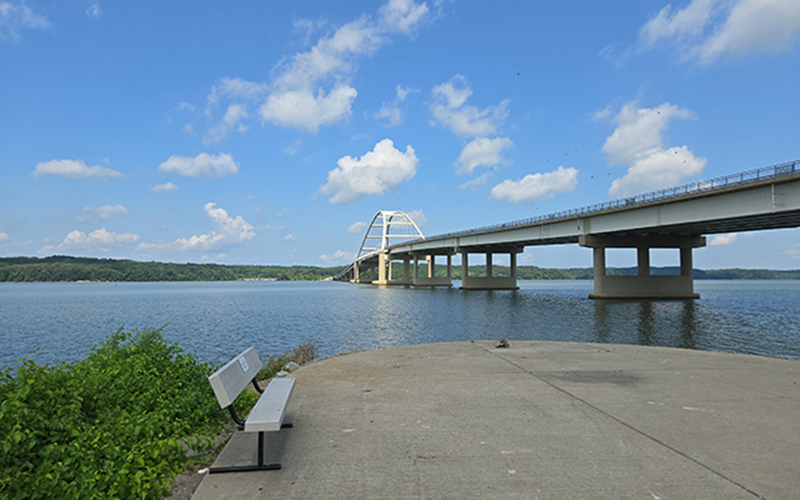Lakin' It - Lawrence Memorial Bridge