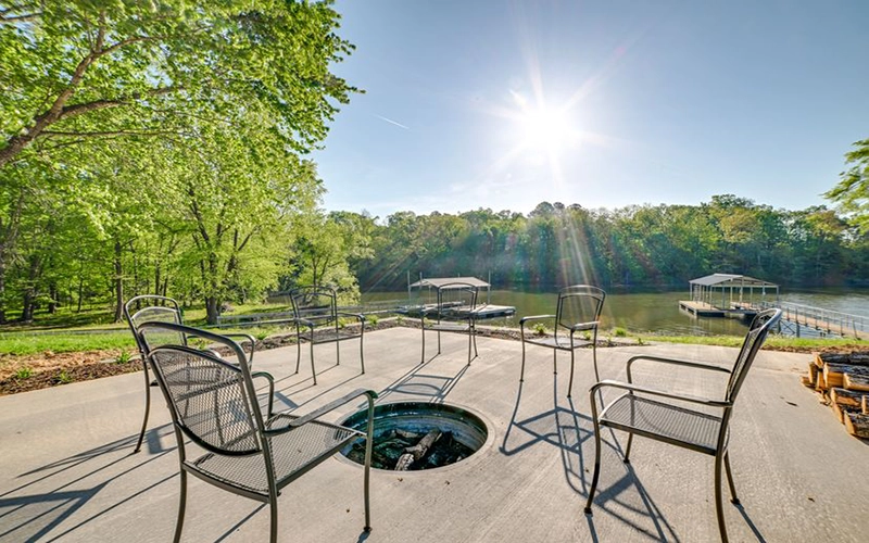 Kentucky Lake Getaway with Dock