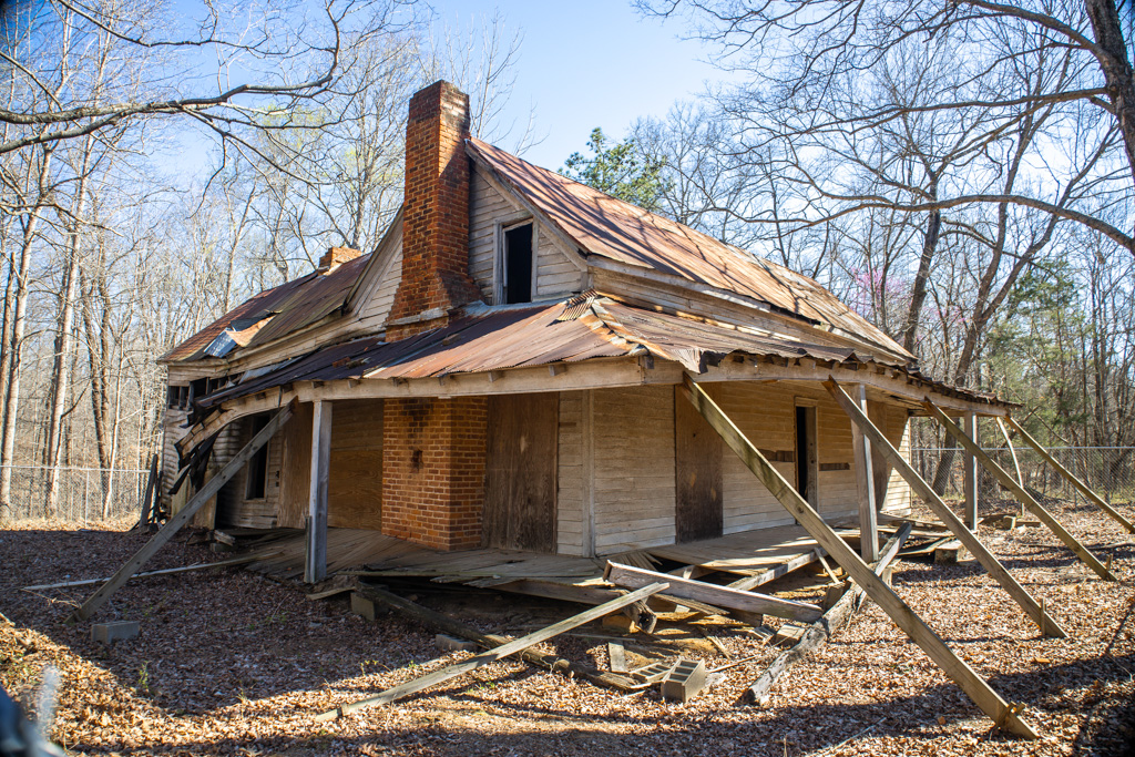 The Last Resident of Land Between the Lakes